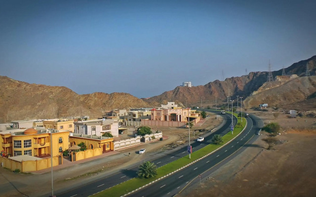 Mirage Hotel Al Aqah