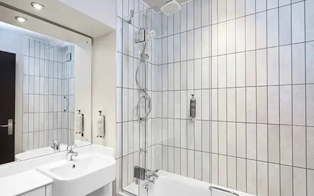Premier Inn London City Tower Hill