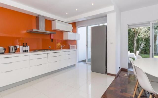 Lovely villa with 3 bedrooms and swimming pool