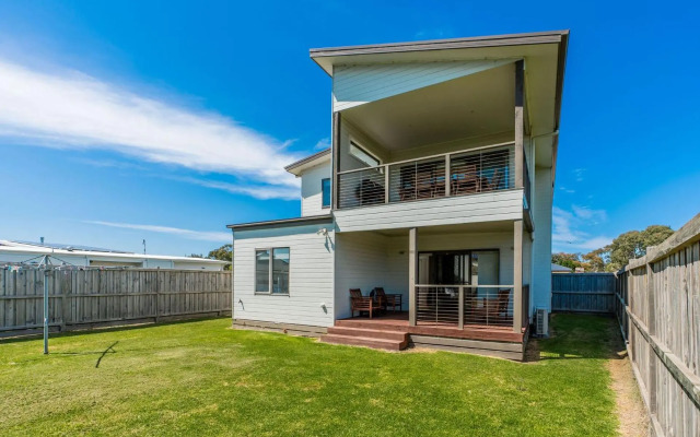 Surfside Lakeviews - Free Wifi