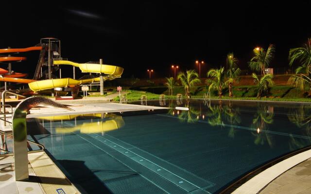 Tinapa Lakeside Hotel