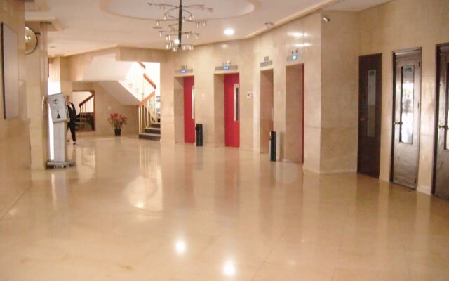 Studio Low Cost La Torre 12