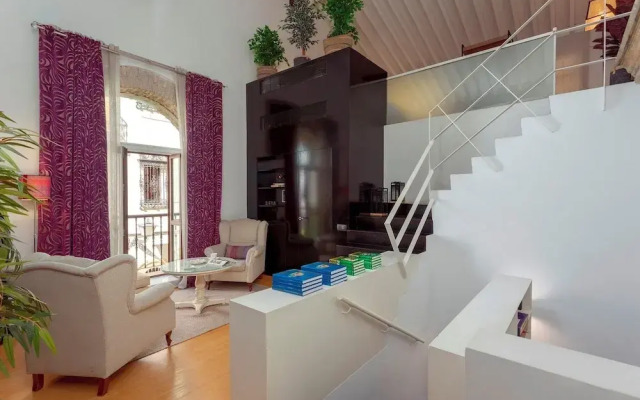 Exclusive House in Seville. Antonia Díaz