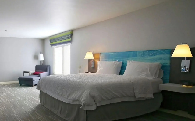 Hampton Inn & Suites Tacoma