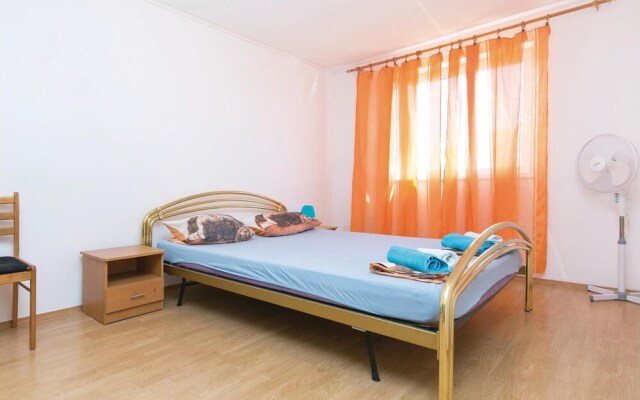 Nice Home in Vodnjan With Wifi and 4 Bedrooms