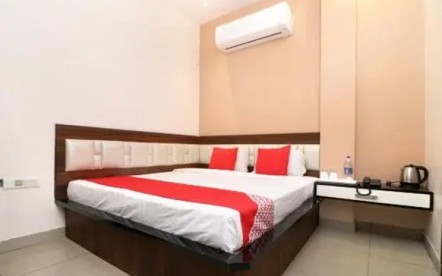 Hotel M9 By OYO