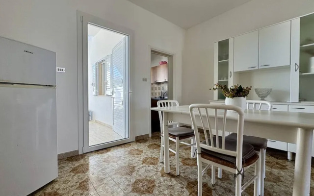 Villetta Marilena Sleeps 7 Torre Suda