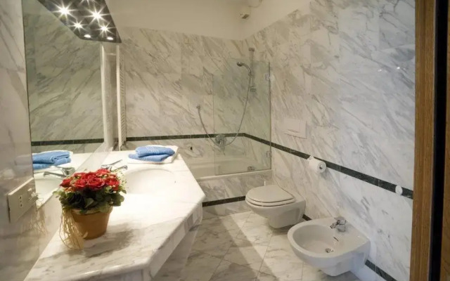 Lake Lugano 1 bed Apartment With Balcony