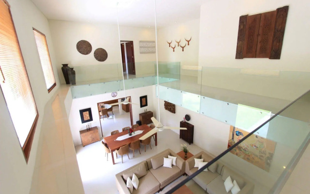 Villa Damaya