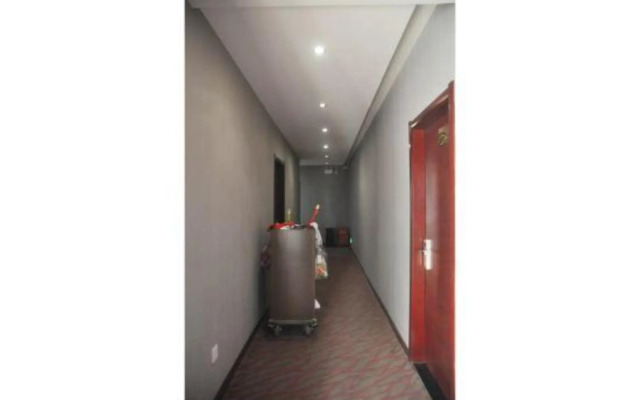 Xingcheng Business Inn