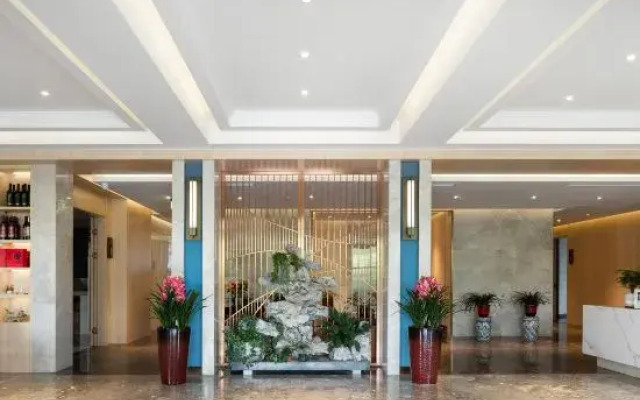 Gutian Red Heart Hotel