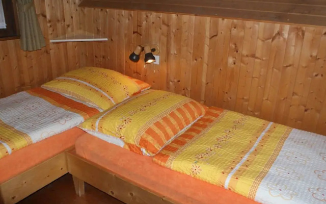 Small Pet-friendly Holiday Park With Nassfeld Card in High Season