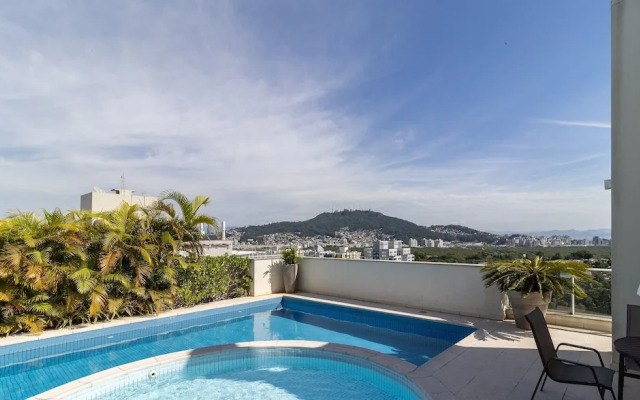 Apt With Private Barbecue and Pool Pea1301