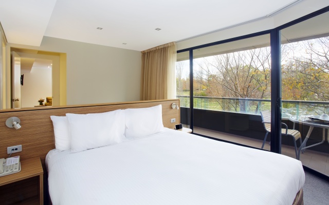 Crowne Plaza Canberra by IHG
