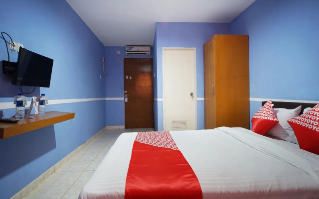 OYO 1272 Grand Garuda Guest House – Guest Rooms – Balikpapan