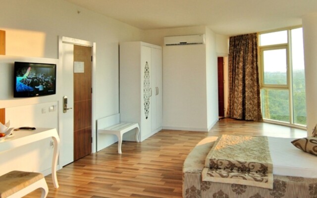 Berry Blue Hotels - All Inclusive