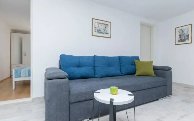 Apartment Island Dream