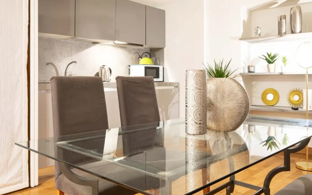 My Piazza Navona Dream Split Level Apartment - Top Collection