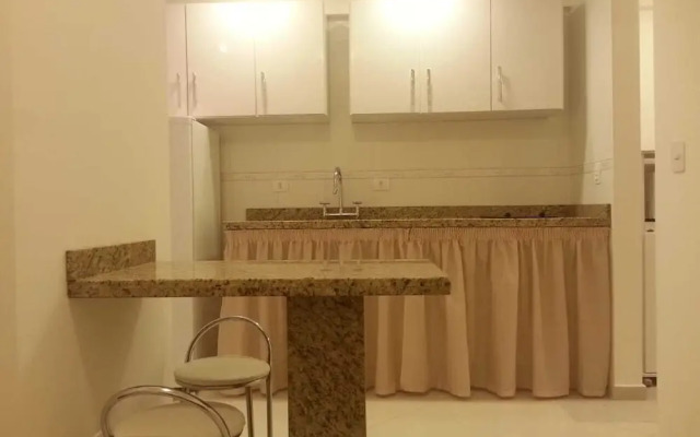 Apart Inteiro na Região Nobre de CTBA