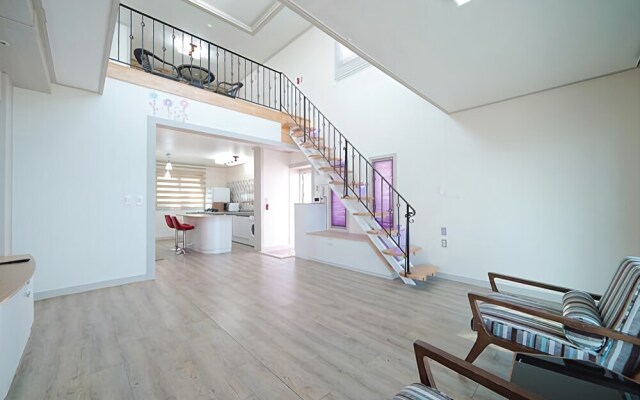 Yeongdeok Etermo Pension