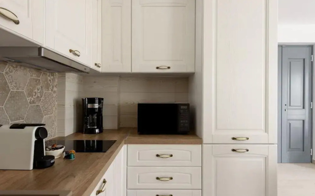 Phaos Cellaria Estate