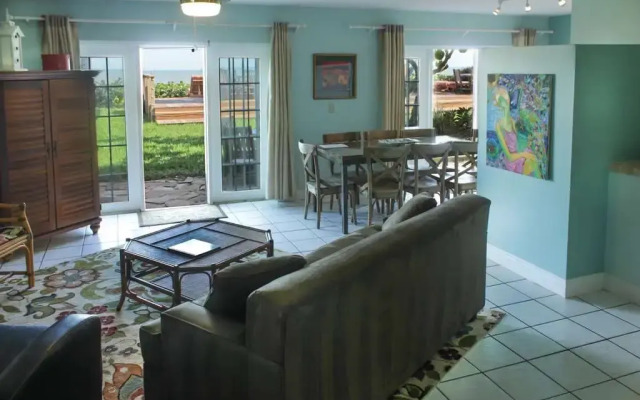 Beach Place Guesthouses