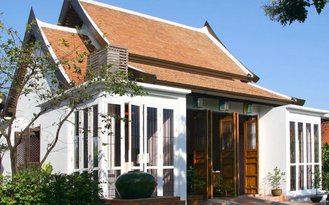Tharaburi Resort Sukhothai