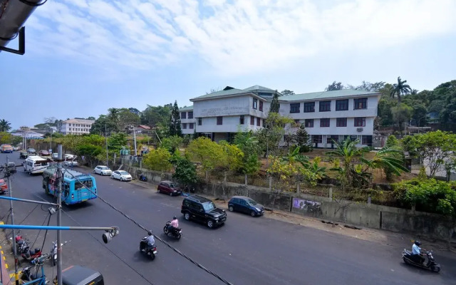 Om Guest House