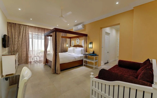 Mayfair Palm Beach Resort
