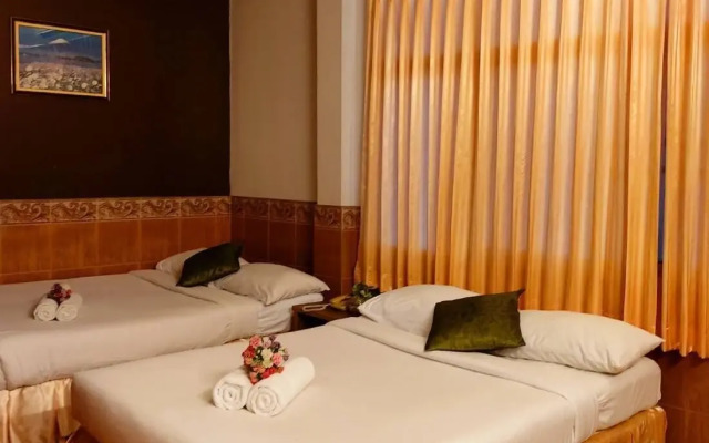 Suriwong Chumphon Hotel