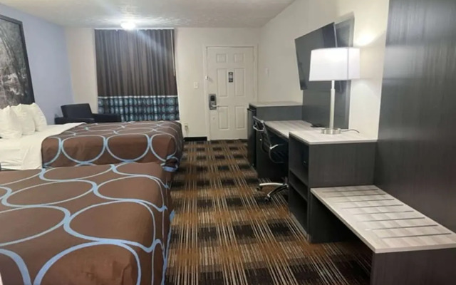 Super 8 Motel Covington
