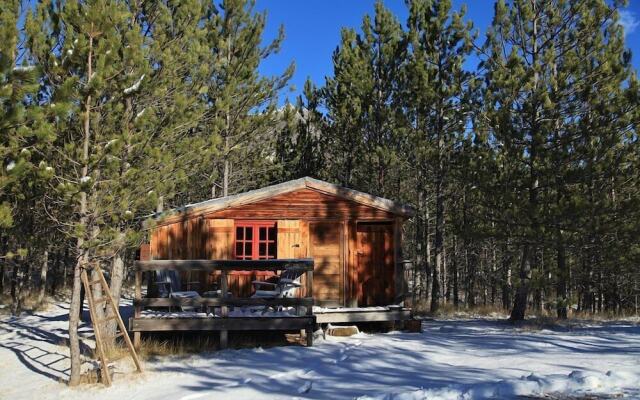 Terre des Baronnies. Cabanes