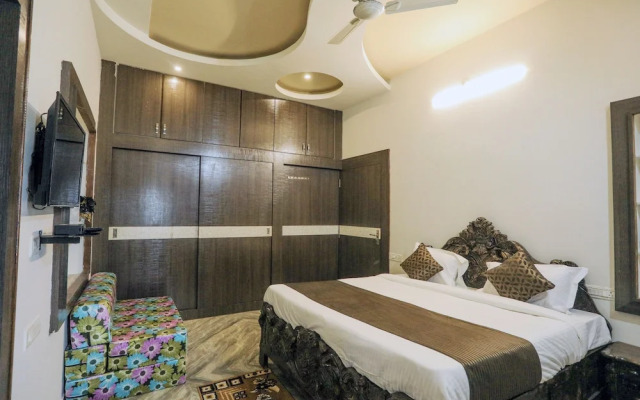 OYO 10286 Home Heritage 3BHK Villa Near Hiran Magri