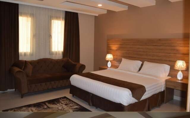 Medina Diamond Suites