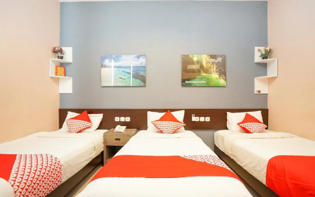OYO 240 Audah Sevana Syariah Hotel