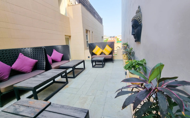 CRS Inn - A Premium Homestay ( near Cyber Hub)