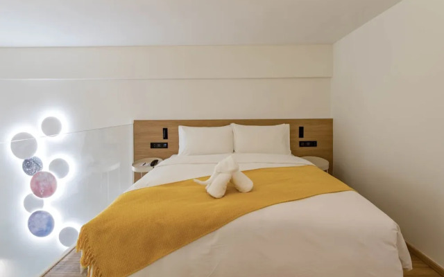Rezen Sunbow Hotel