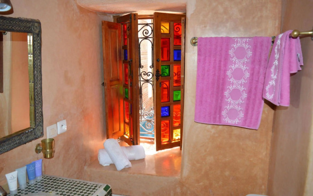 Riad Bonheur