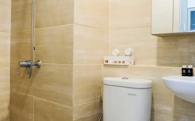 Clean and Tidy Studio Apartment at Springwood Residence