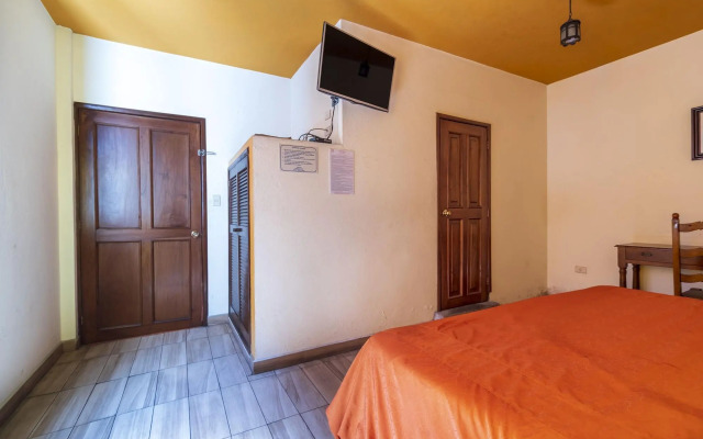 Meson Real Hotel & Suites