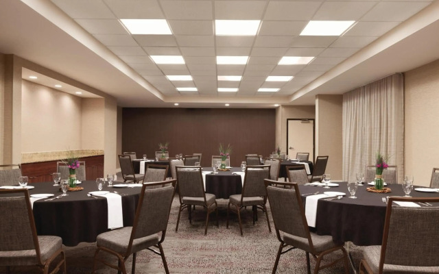 Courtyard by Marriott Charlotte Airport North