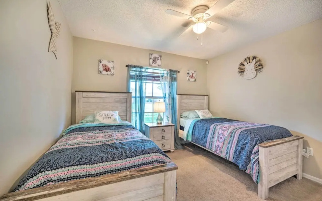 Private Pool & Yard: Airy Kissimmee Retreat!