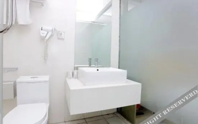 Ai Theme Hotel