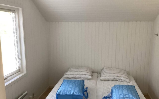 8 Person Holiday Home in Hojslev