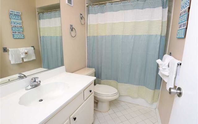 Regency Towers 1013 - Two Bedroom Condo