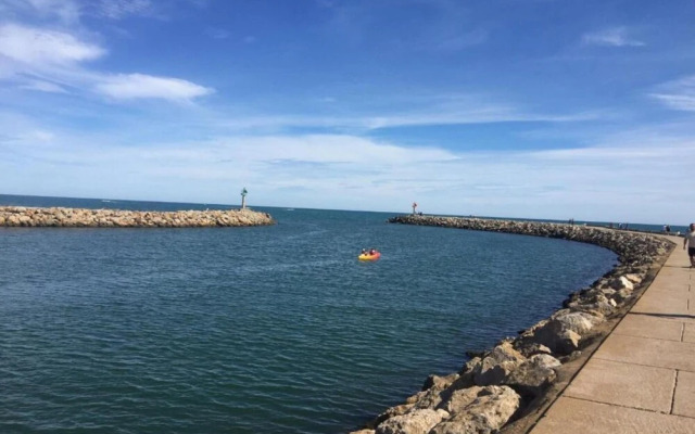 Relaxing Coastal Villa Retreat