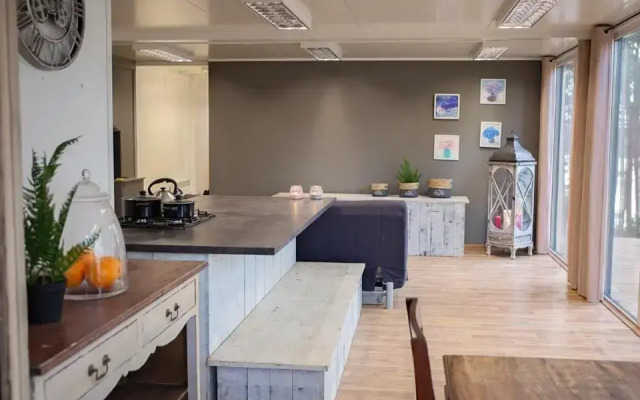 Zakątek Nad Jeziorem