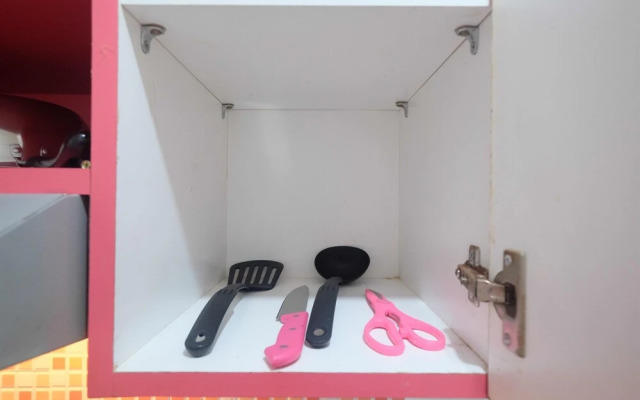 Simply Studio at Tamansari Skylounge Apartment