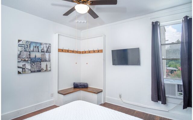 Embrace Tranquility 1br/1ba Near Downtown