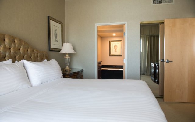 Holiday Inn Express Hotel and Suites Las Vegas I-215 S Beltway